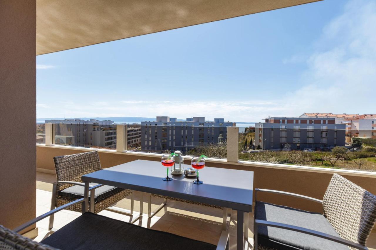 Sunny Garden Adria Apartment Split Exterior photo